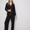 Pijamale tip „boyfriend” cu borduri contrastante Pijamale tip „boyfriend” cu borduri contrastante