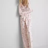 Pijamale tip „boyfriend” cu imprimeu Minnie Mouse de la Disney Pijamale tip „boyfriend” cu imprimeu Minnie Mouse de la Disney