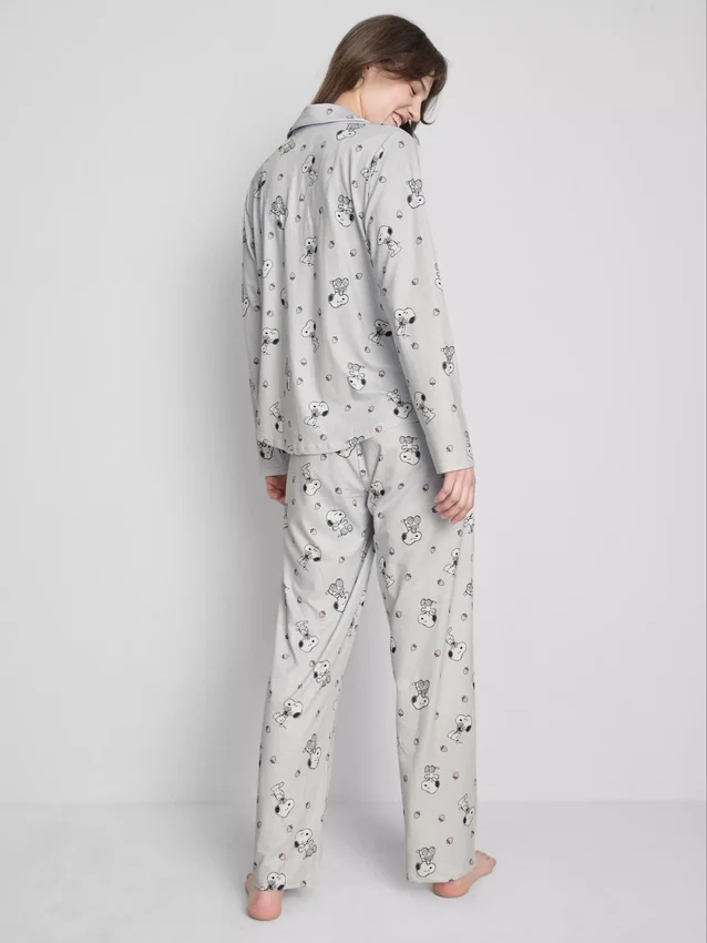 Pijamale tip „boyfriend” cu imprimeu Snoopy Pijamale tip „boyfriend” cu imprimeu Snoopy