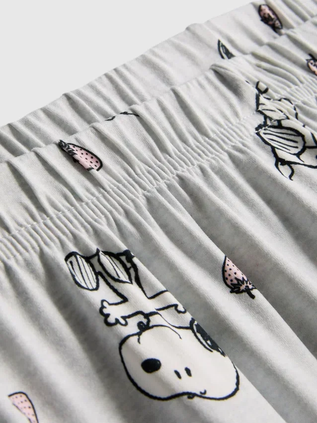 Pijamale tip „boyfriend” cu imprimeu Snoopy Pijamale tip „boyfriend” cu imprimeu Snoopy