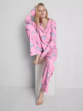 Pijamale tip „boyfriend” din seria „Monsters, Inc.” de la Disney Pixar