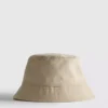 Pălărie esențială de tip „bucket” Pălărie esențială de tip „bucket”