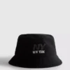 Pălărie tip bucket cu logo-ul New York Pălărie tip bucket cu logo-ul New York