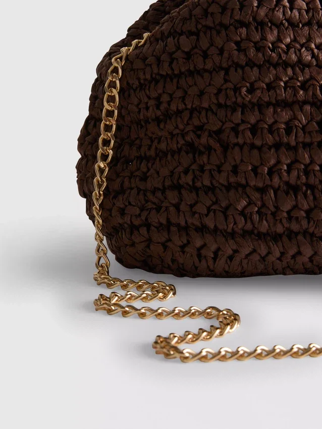 Pungă tip clutch țesută Pungă tip clutch țesută
