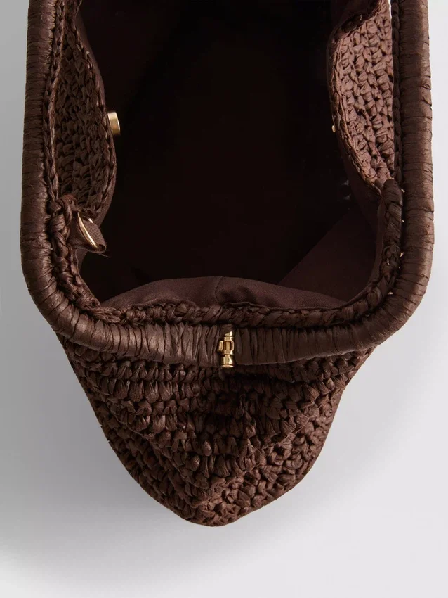 Pungă tip clutch țesută Pungă tip clutch țesută