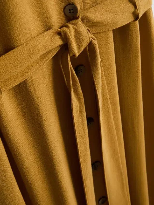 Rochie-cămașă midi cu mâneci scurte Rochie-cămașă midi cu mâneci scurte