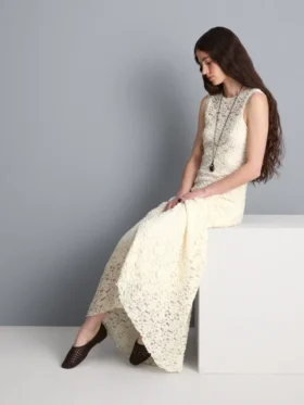 Rochie maxi din dantelă elastică