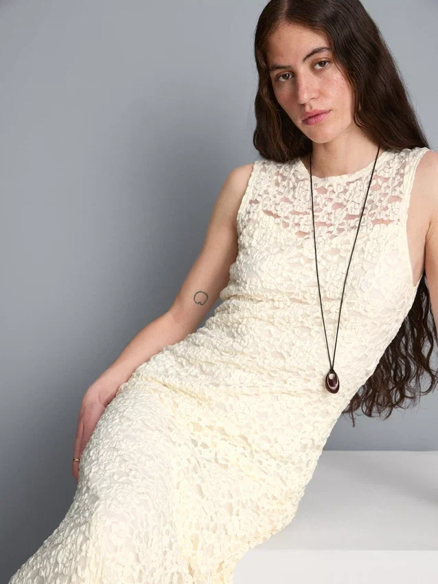 Rochie maxi din dantelă elastică Rochie maxi din dantelă elastică
