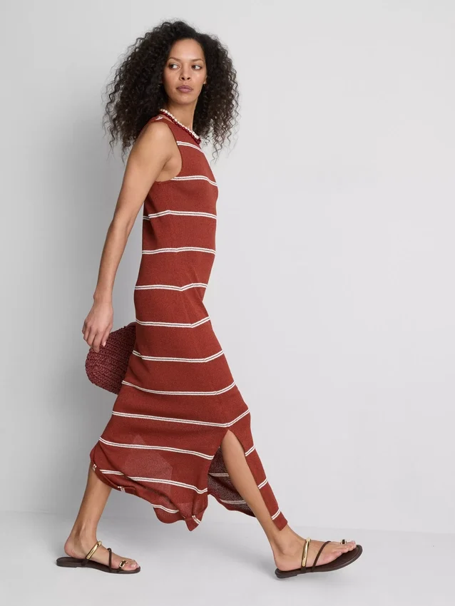 Rochie midi-ax fără mâneci, mulată, de la Paula Echevarría Rochie midi-ax fără mâneci, mulată, de la Paula Echevarría
