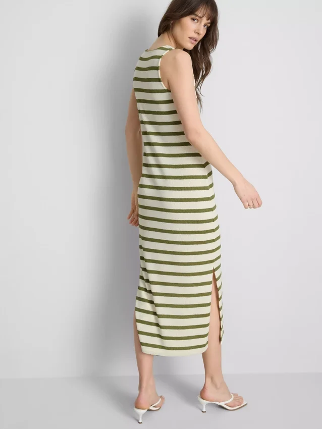 Rochie midi-ax fără mâneci, mulată, de la Paula Echevarría Rochie midi-ax fără mâneci, mulată, de la Paula Echevarría