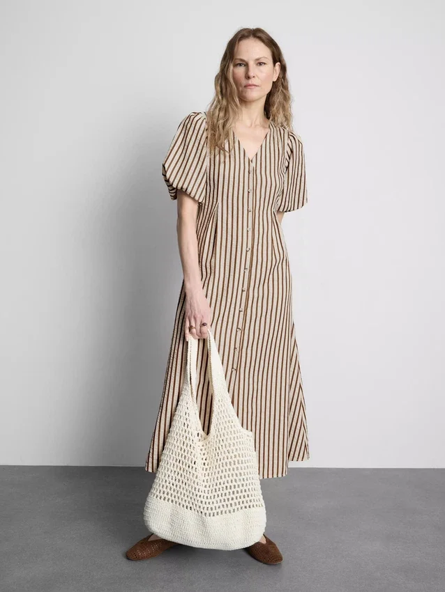 Rochie midi cu dungi și mâneci bufante Rochie midi cu dungi și mâneci bufante