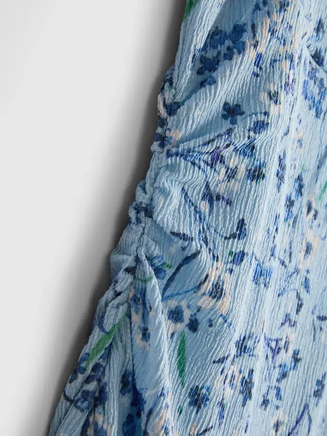 Rochie midi cu efect de șifonare, cu decolteu în formă de inimă Rochie midi cu efect de șifonare, cu decolteu în formă de inimă