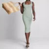 Rochie midi cu guler pătrat, ca o a doua piele Rochie midi cu guler pătrat, ca o a doua piele