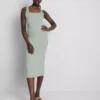 Rochie midi cu guler pătrat, ca o a doua piele Rochie midi cu guler pătrat, ca o a doua piele