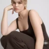Rochie midi cu guler pătrat, ca o a doua piele Rochie midi cu guler pătrat, ca o a doua piele