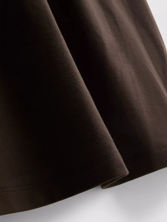 Rochie midi cu guler pătrat, ca o a doua piele Rochie midi cu guler pătrat, ca o a doua piele
