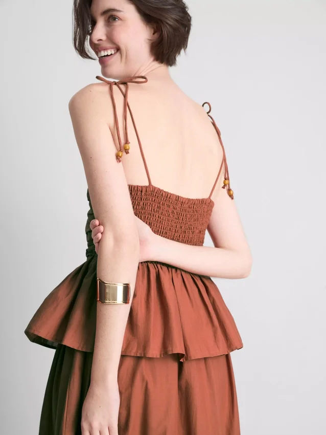 Rochie midi cu volane în straturi Rochie midi cu volane în straturi