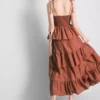 Rochie midi cu volane în straturi Rochie midi cu volane în straturi