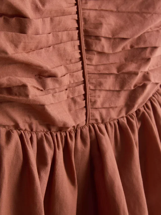 Rochie midi cu volane în straturi Rochie midi cu volane în straturi