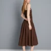 Rochie midi din bumbac, cu guler pătrat și volane Rochie midi din bumbac, cu guler pătrat și volane