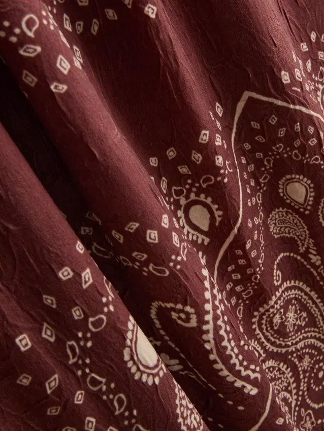 Rochie midi dreaptă cu imprimeu paisley de la Paula Echevarría Rochie midi dreaptă cu imprimeu paisley de la Paula Echevarría