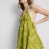 Rochie mini cu broderie în formă de pește Rochie mini cu broderie în formă de pește