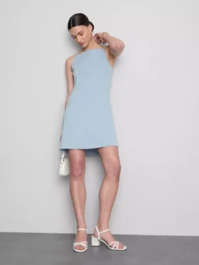 Rochie mini cu decolteu pătrat