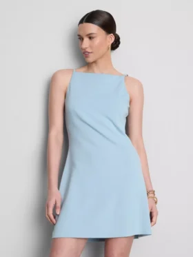 Rochie mini cu decolteu pătrat