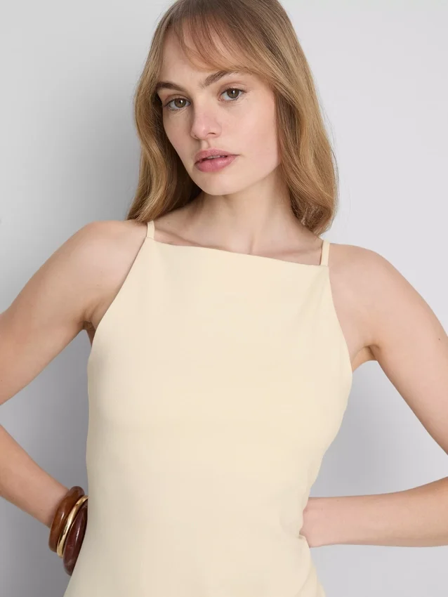 Rochie mini cu decolteu pătrat Rochie mini cu decolteu pătrat