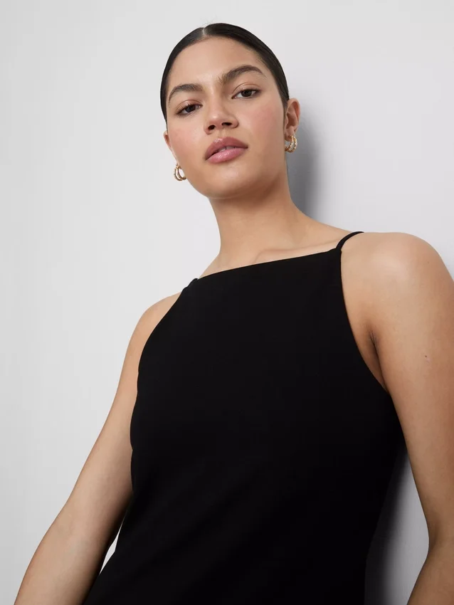 Rochie mini cu decolteu pătrat Rochie mini cu decolteu pătrat