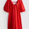 Rochie mini cu mâneci bufante Rochie mini cu mâneci bufante