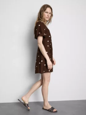 Rochie mini cu mâneci bufante și nasturi Rochie mini cu mâneci bufante și nasturi