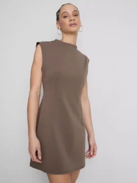 Rochie mini cu mâneci scurte, cu croială sculptată Rochie mini cu mâneci scurte, cu croială sculptată