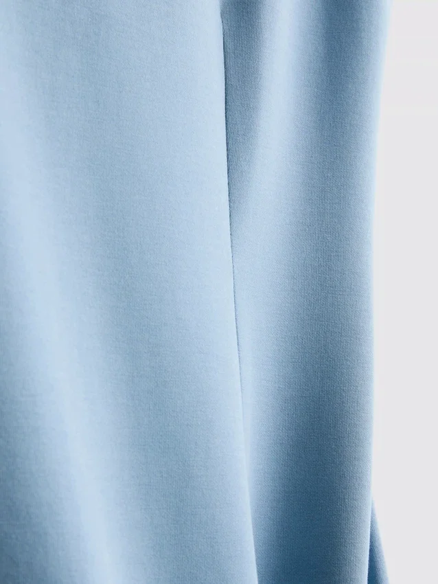 Rochie mini cu mâneci scurte, cu croială sculptată Rochie mini cu mâneci scurte, cu croială sculptată
