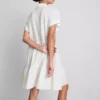 Rochie mini cu mâneci scurte și volane Rochie mini cu mâneci scurte și volane
