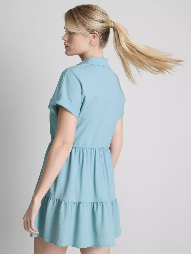 Rochie mini cu mâneci scurte și volane Rochie mini cu mâneci scurte și volane