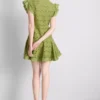 Rochie mini din bumbac cu ochiuri și volane Rochie mini din bumbac cu ochiuri și volane