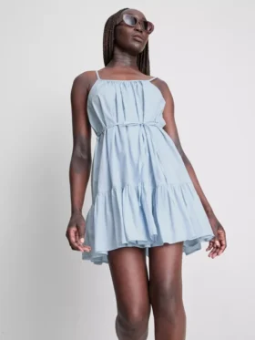 Rochie mini din poplin cu bretele și volane