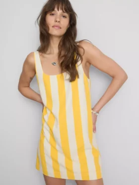Rochie mini dreaptă cu imprimeu