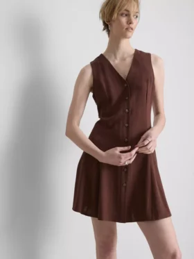 Rochie mini fără mâneci, cu decolteu în V