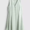 Rochie mini fără mâneci, cu decolteu în V Rochie mini fără mâneci, cu decolteu în V