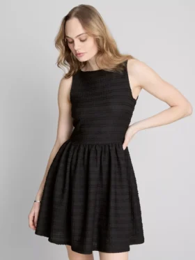 Rochie mini texturată, cu efect de șifonare