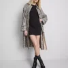 Rochie mini tip cămășă, mulată, cu nervuri Rochie mini tip cămășă, mulată, cu nervuri
