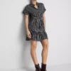 Rochie mini tip cămașă, cu dungi și straturi Rochie mini tip cămașă, cu dungi și straturi