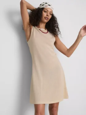 Rochie mini tricotată, cu croi în A