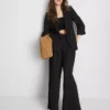 Sacou texturat cu revere crestate Sacou texturat cu revere crestate