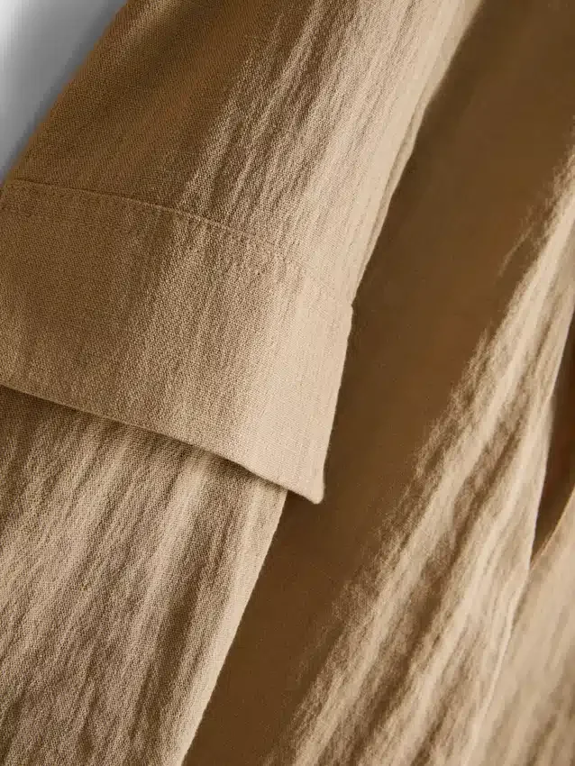 Sacou texturat cu revere crestate Sacou texturat cu revere crestate