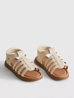 Sandale cu curele