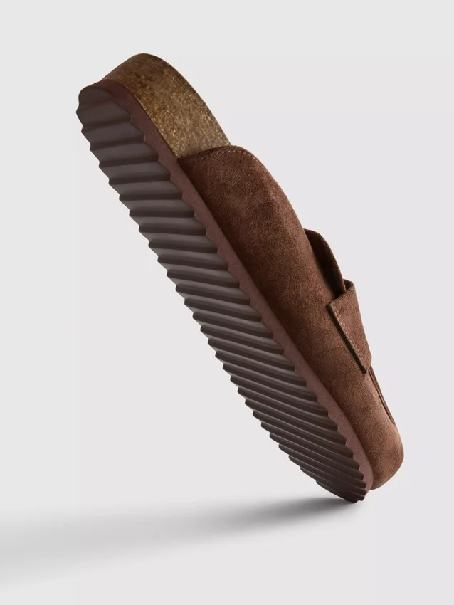 Sandale tip mocasin cu talpă groasă Sandale tip mocasin cu talpă groasă