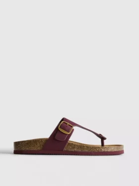 Sandale tip mule cu bară în formă de T și cataramă